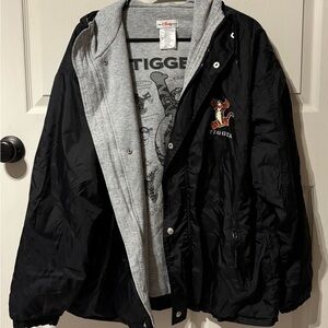 Vintage Disney Black Windbreaker with Tigger Design